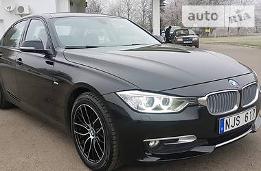 Седан BMW 3 Series 2013 в Радивиліві