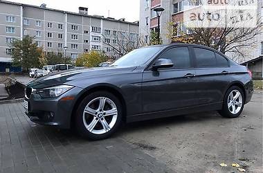 Седан BMW 3 Series 2012 в Вараше