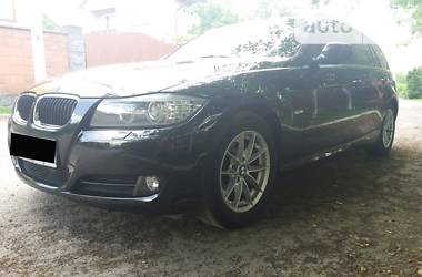 Універсал BMW 3 Series 2010 в 