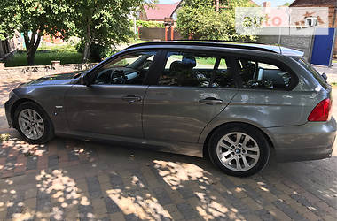 Універсал BMW 3 Series 2011 в Олешках