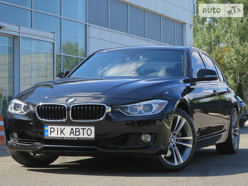 Седан BMW 3 Series 2012 в Києві