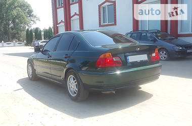 Седан BMW 3 Series 2000 в Черновцах