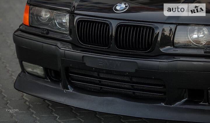 Седан BMW 3 Series 1991 в Ивано-Франковске