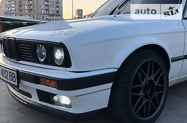Купе BMW 3 Series 1984 в Киеве