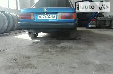 Седан BMW 3 Series 1986 в Львові