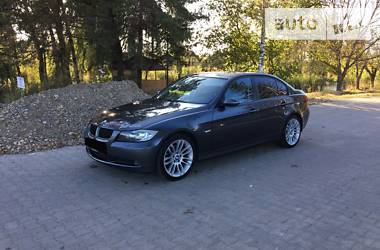 Седан BMW 3 Series 2008 в Черновцах