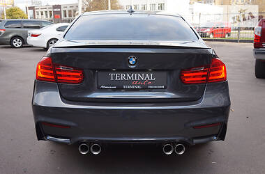 Седан BMW 3 Series 2015 в 