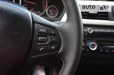 Седан BMW 3 Series 2015 в 