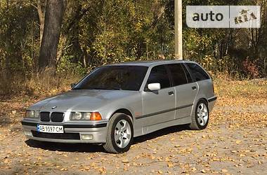 Универсал BMW 3 Series 1997 в Литине