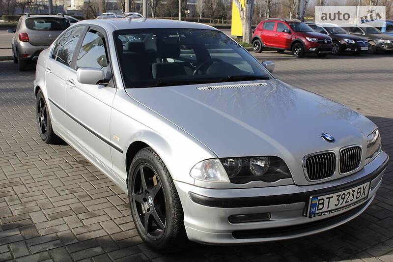 Седан BMW 3 Series 2000 в 