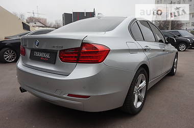 Седан BMW 3 Series 2014 в Одессе