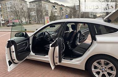 Хетчбек BMW 3 Series 2013 в 