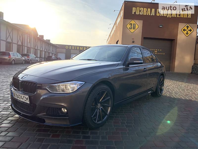 Седан BMW 3 Series 2012 в Рівному