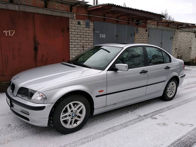 Седан BMW 3 Series 2000 в Києві