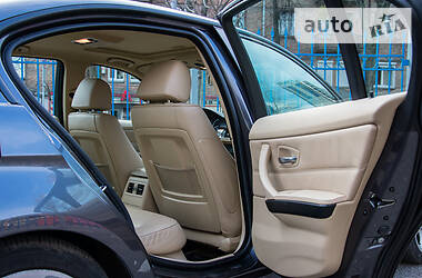 Седан BMW 3 Series 2005 в  фото 15 Седан BMW 3 Series 2005 в