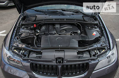 Седан BMW 3 Series 2005 в  фото 34 Седан BMW 3 Series 2005 в