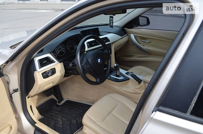 Седан BMW 3 Series 2013 в Києві фото 37 Седан BMW 3 Series 2013 в Києві
