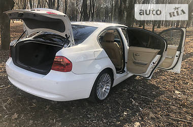 Седан BMW 3 Series 2008 в 