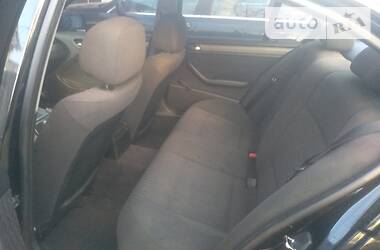 Седан BMW 3 Series 2000 в 
