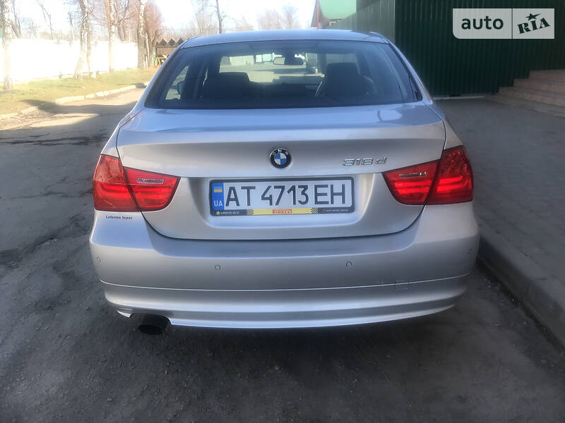 Седан BMW 3 Series 2009 в Івано-Франківську