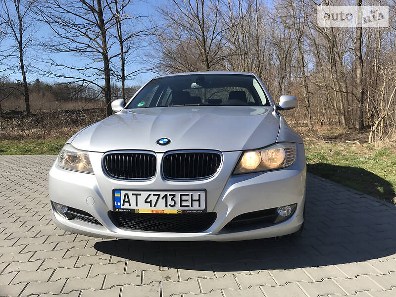 Седан BMW 3 Series 2009 в Івано-Франківську