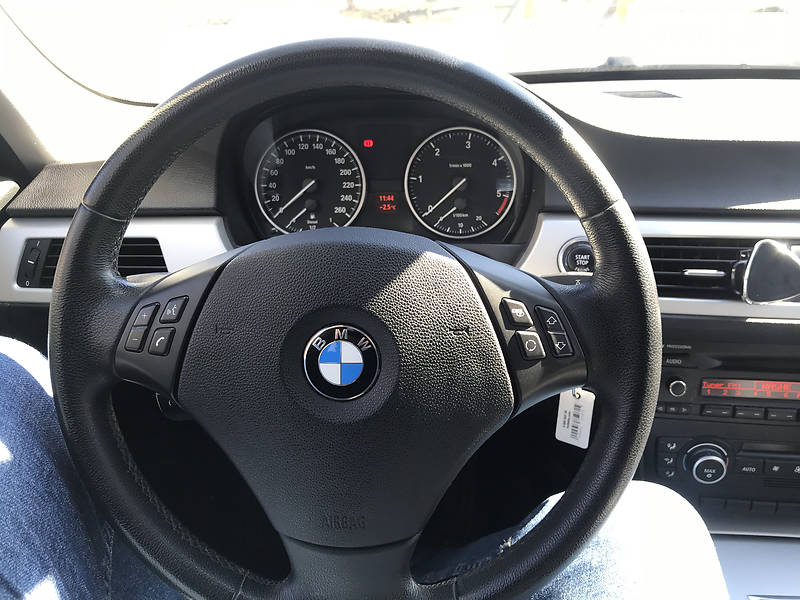 Седан BMW 3 Series 2009 в Івано-Франківську