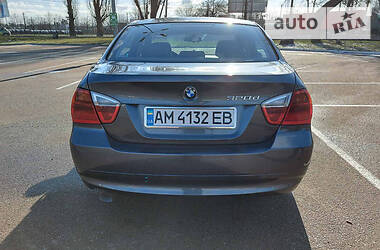 Седан BMW 3 Series 2006 в Житомире