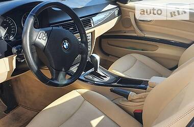 Седан BMW 3 Series 2011 в 