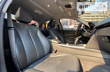 Седан BMW 3 Series 2012 в 