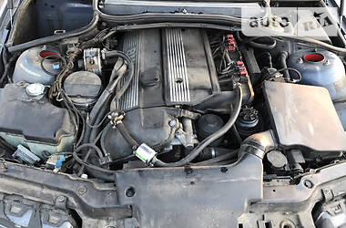 Седан BMW 3 Series 2001 в 