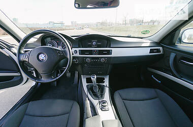 Универсал BMW 3 Series 2009 в Кривом Роге