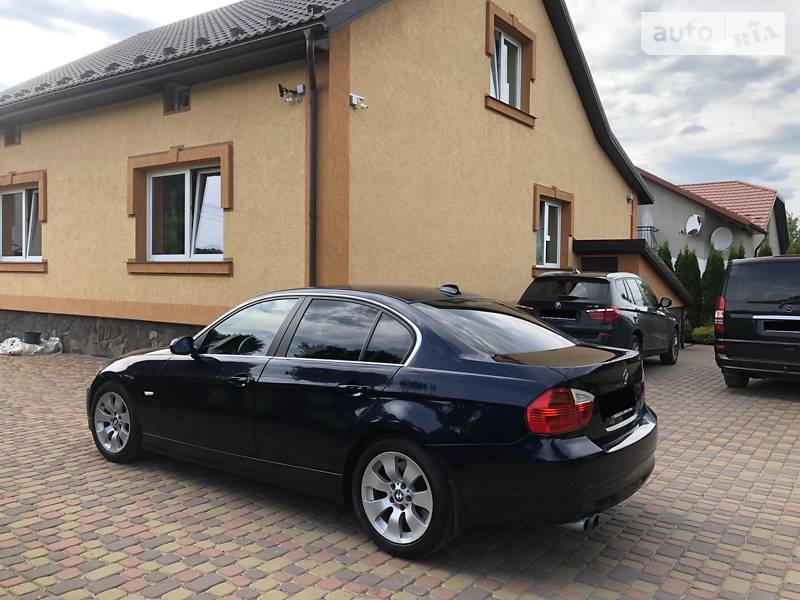 Седан BMW 3 Series 2008 в Львові
