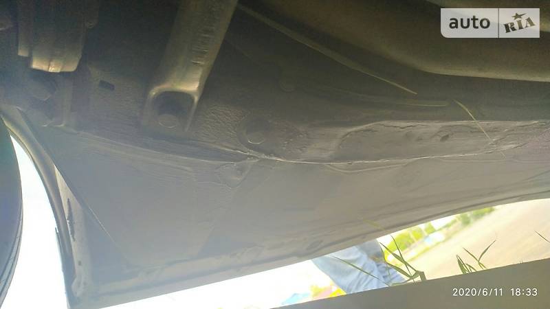 Седан BMW 3 Series 1998 в Рівному