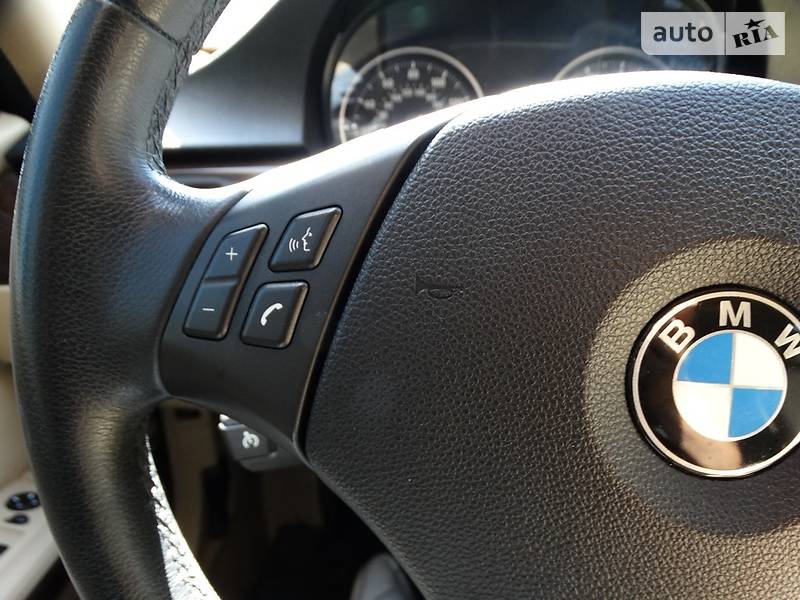 Седан BMW 3 Series 2010 в Дніпрі