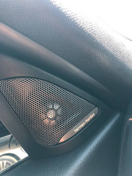 Седан BMW 3 Series 2012 в Одесі
