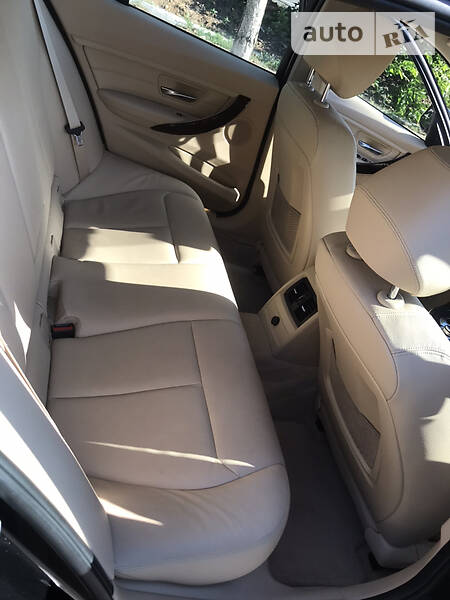 Седан BMW 3 Series 2013 в Одесі фото 8 Седан BMW 3 Series 2013 в Одесі