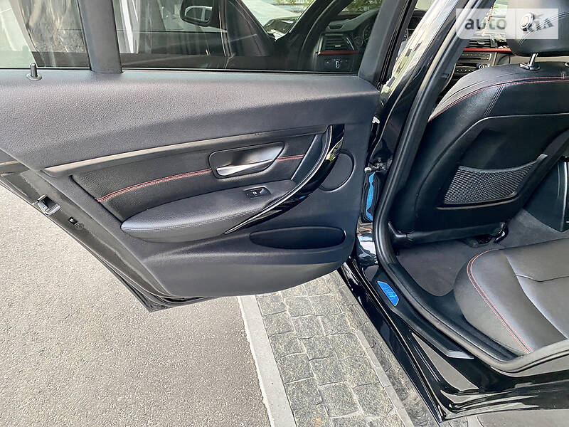 Седан BMW 3 Series 2014 в Києві