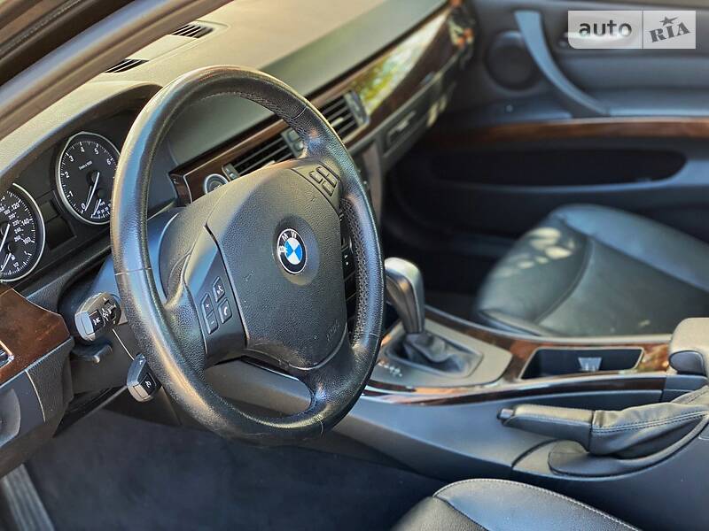 Седан BMW 3 Series 2011 в Києві фото 16 Седан BMW 3 Series 2011 в Києві