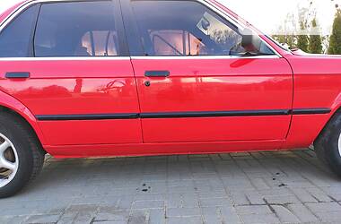 Седан BMW 3 Series 1984 в Дубно