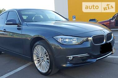 Седан BMW 3 Series 2014 в Бердянске