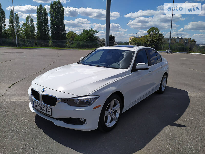 Седан BMW 3 Series 2015 в Харкові