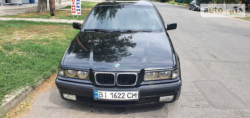 Седан BMW 3 Series 1995 в Полтаве