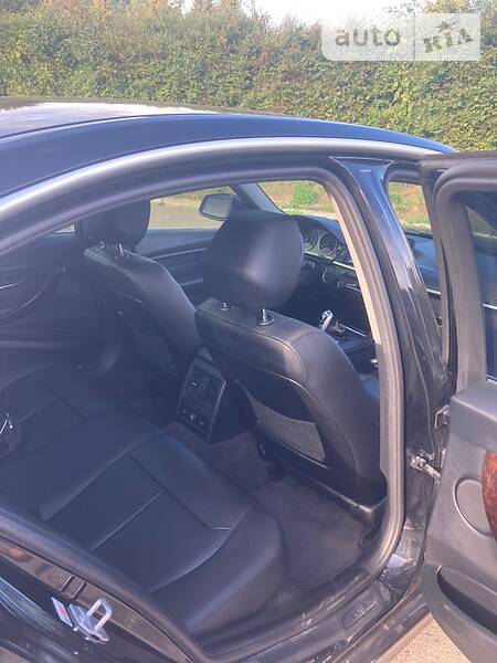 Седан BMW 3 Series 2014 в Львові