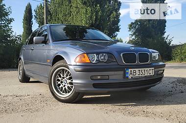 Седан BMW 3 Series 1999 в Киеве