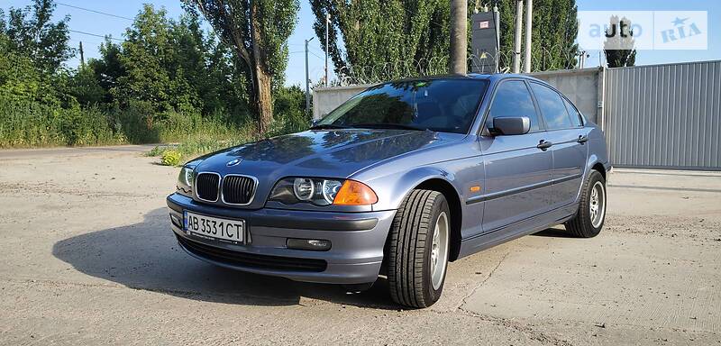 Седан BMW 3 Series 1999 в Киеве