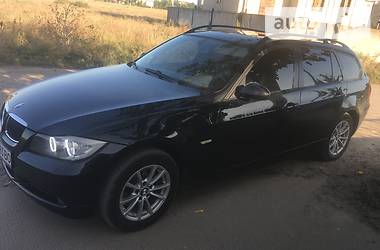 Универсал BMW 3 Series 2007 в Геническе