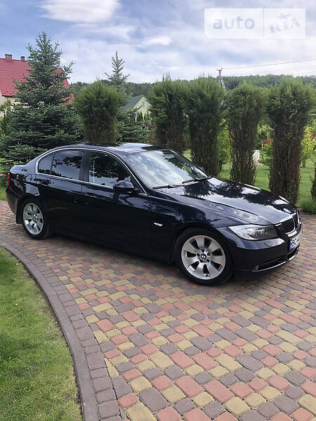 Седан BMW 3 Series 2008 в Львові
