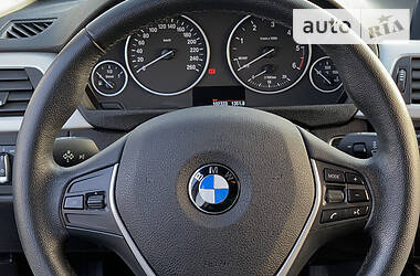 Седан BMW 3 Series 2013 в Дубно