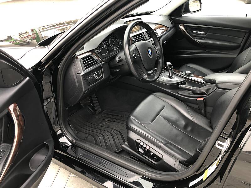 Седан BMW 3 Series 2013 в Житомире