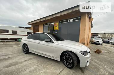 Седан BMW 3 Series 2013 в Энергодаре